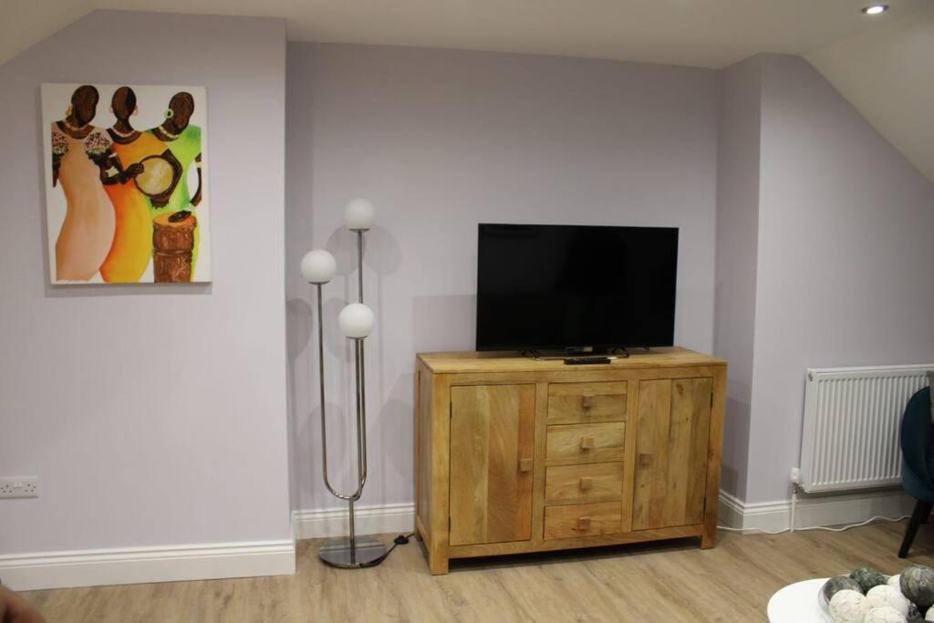 5 Star Apartment London Eksteriør bilde
